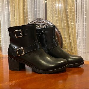 American Exchange Black Heeled Boots with Buckles